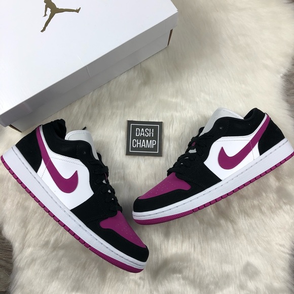 women's low top jordan shoes